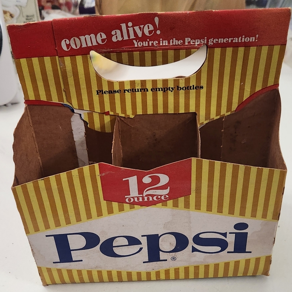 Vintage Pepsi 50s-60s 12oz Carton